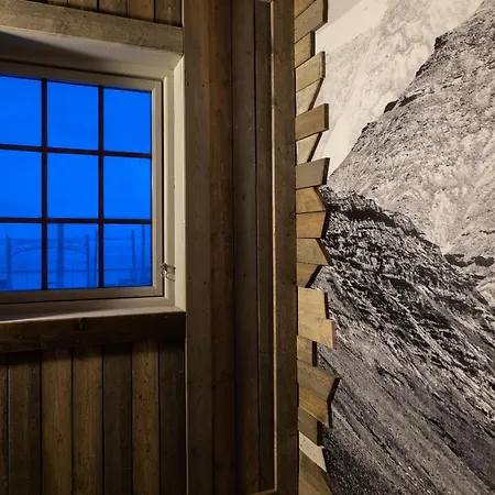 Tommy's * Longyearbyen